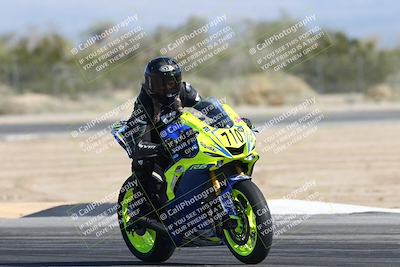 media/Jan-16-2026-CVMA Friday Practice (Fri) [[6f2bf47531]]/4-Racer 3-NRS/Session 4 (Turn 2 Exit)/